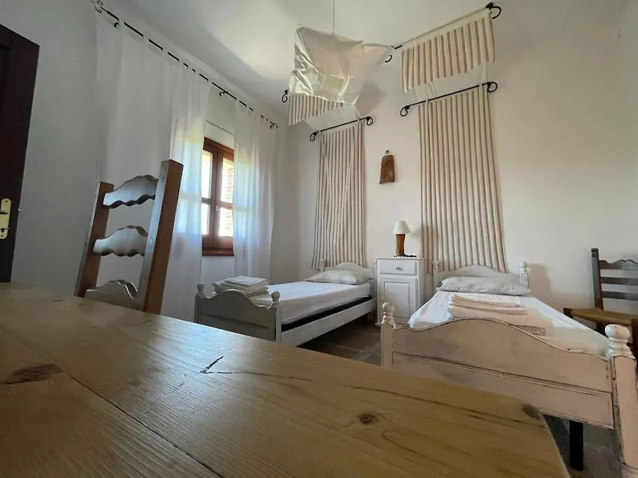 Villa Pedduzza אורוסיי